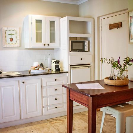 5 Seasons Guest House Stellenbosch Bagian luar foto