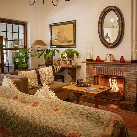 5 Seasons Guest House Stellenbosch Bagian luar foto