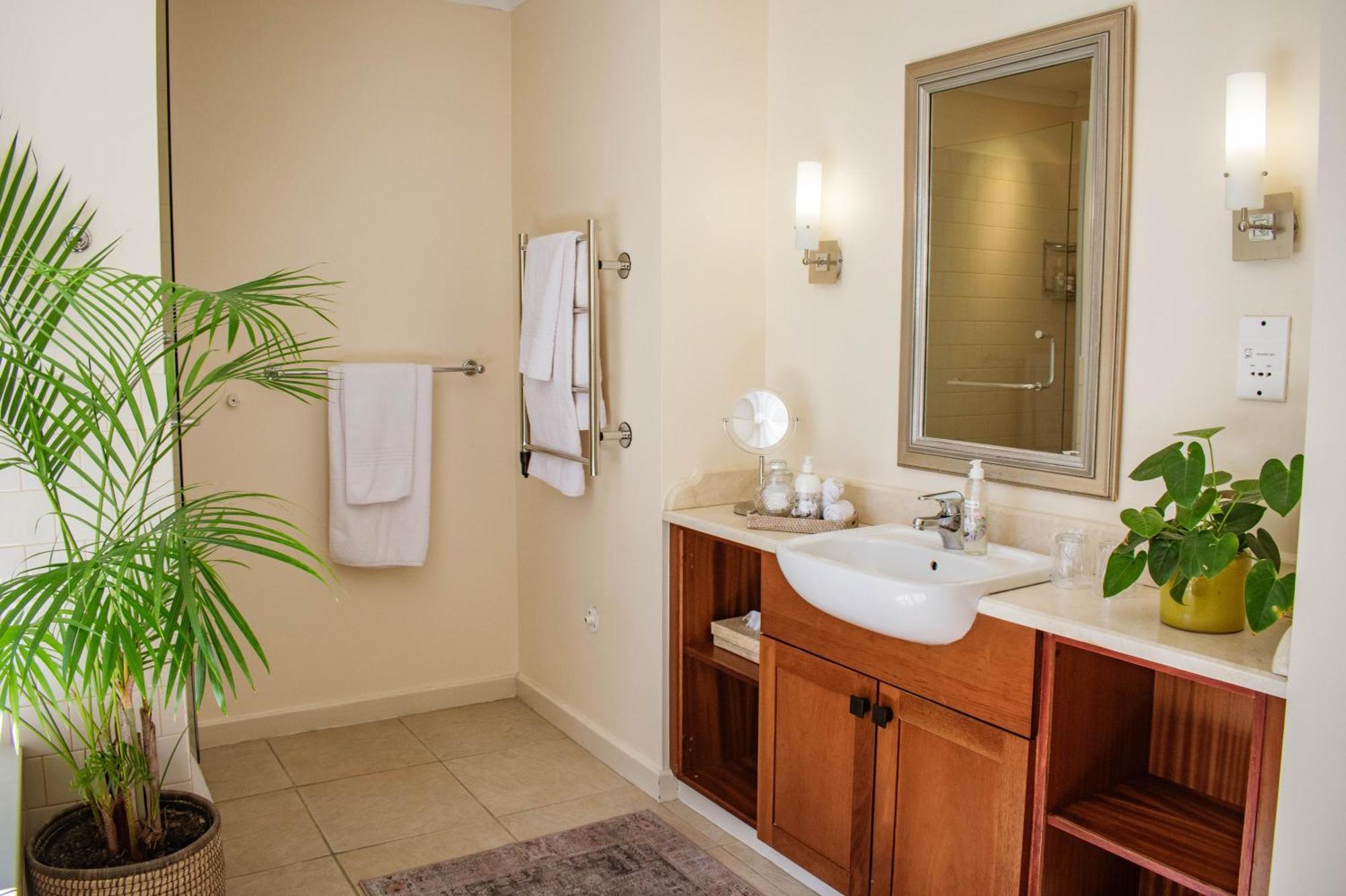 5 Seasons Guest House Stellenbosch Bagian luar foto