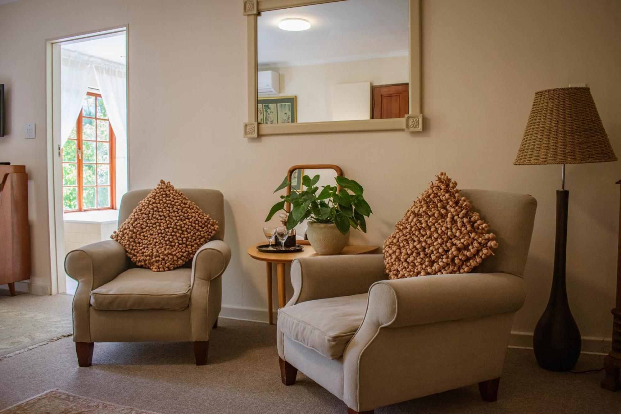 5 Seasons Guest House Stellenbosch Bagian luar foto