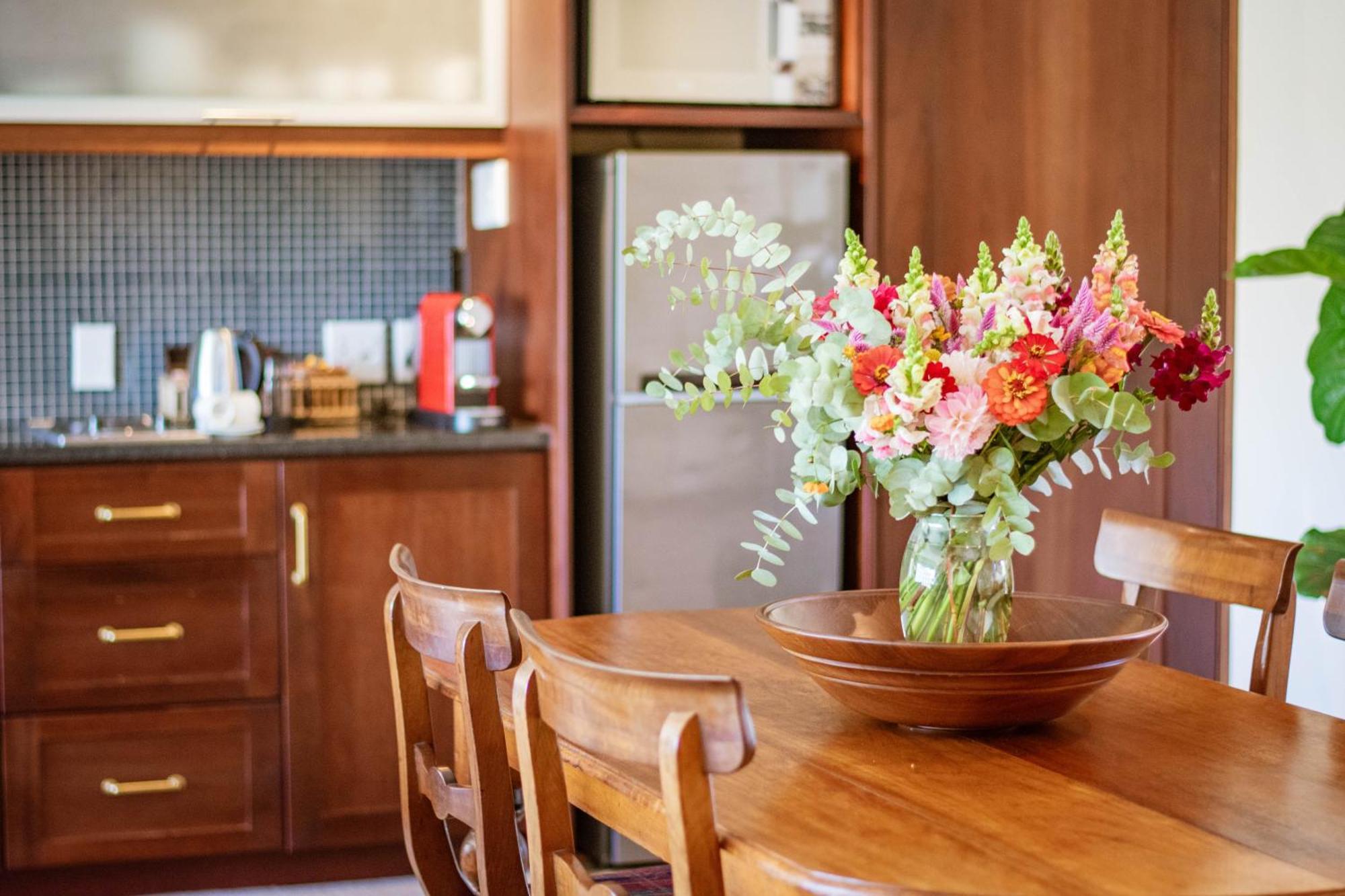 5 Seasons Guest House Stellenbosch Bagian luar foto