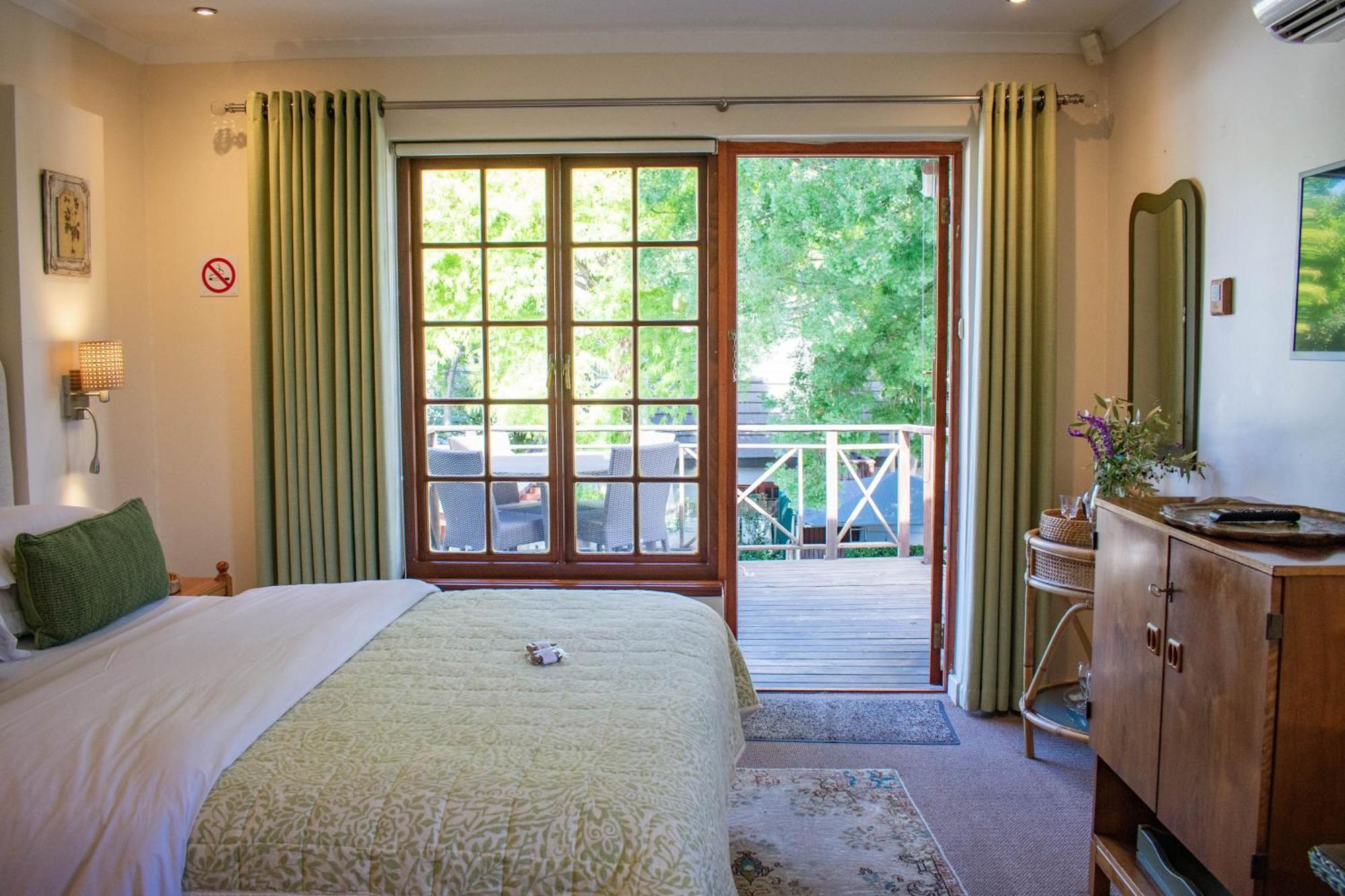 5 Seasons Guest House Stellenbosch Bagian luar foto