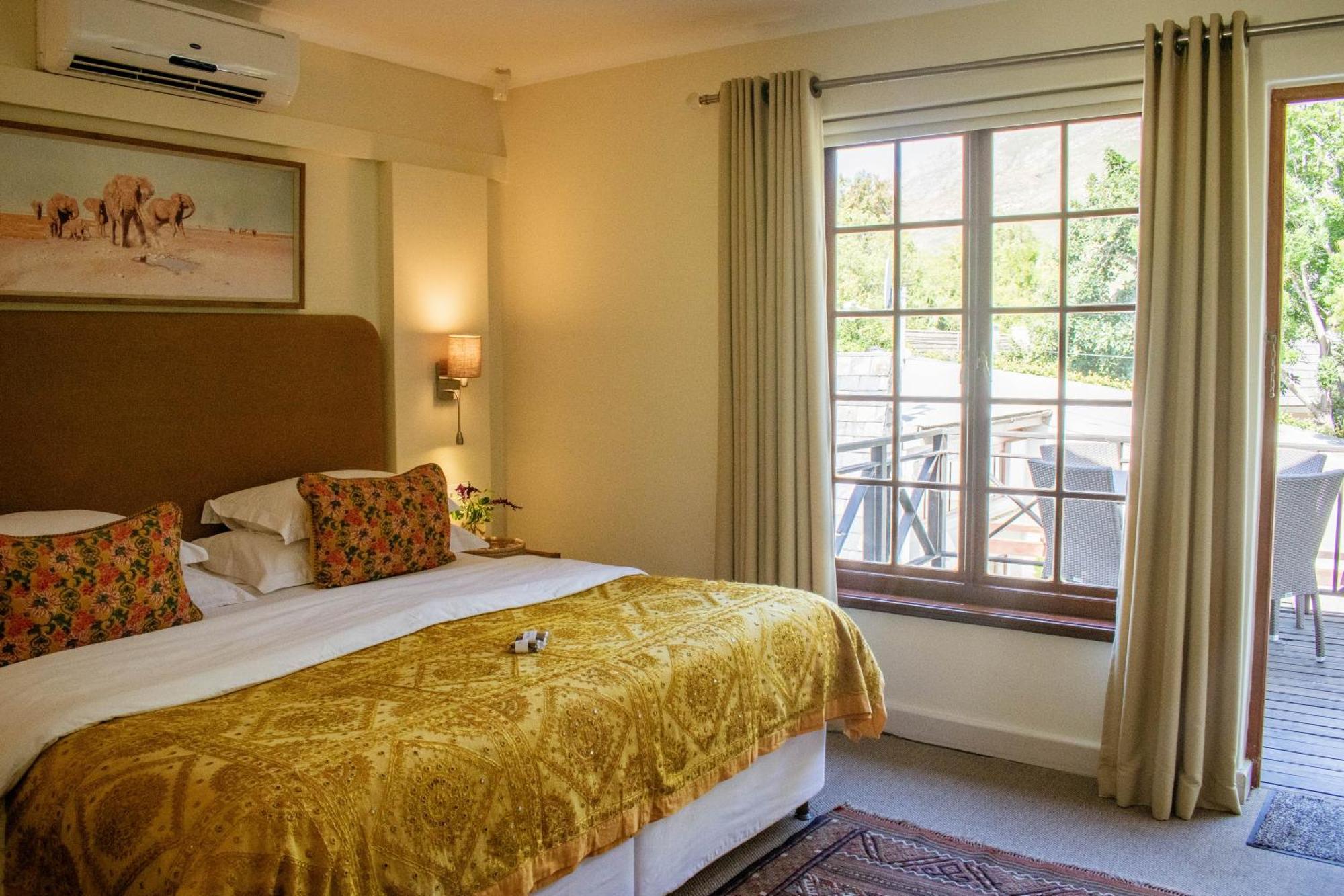 5 Seasons Guest House Stellenbosch Bagian luar foto