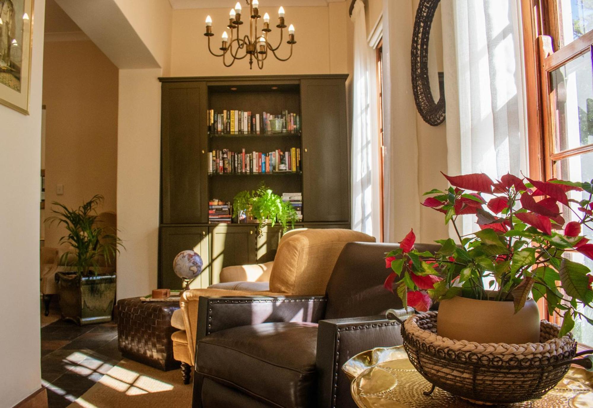 5 Seasons Guest House Stellenbosch Bagian luar foto